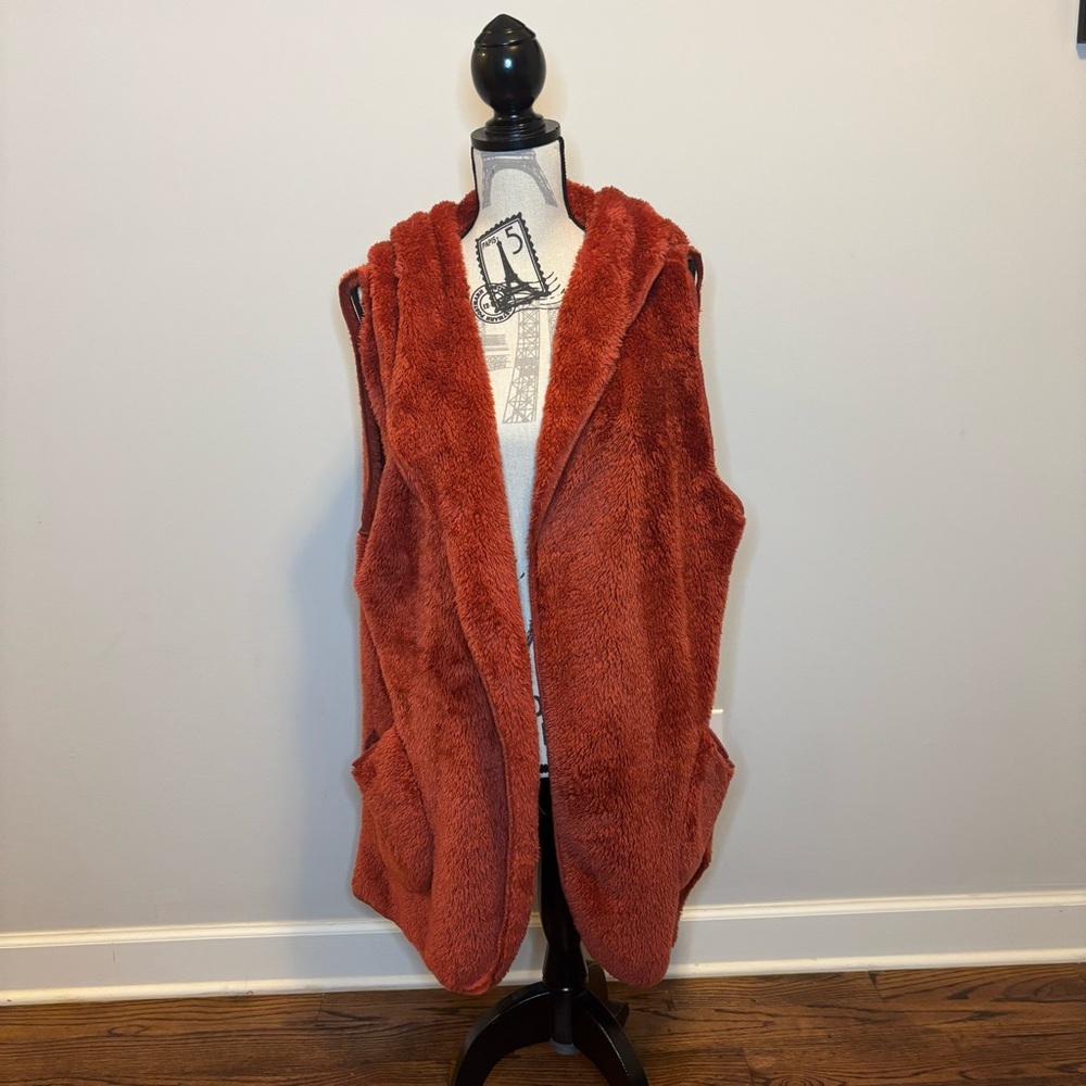 Zenana Outfitters. Oversized sweater vest. Burt Orange color.
